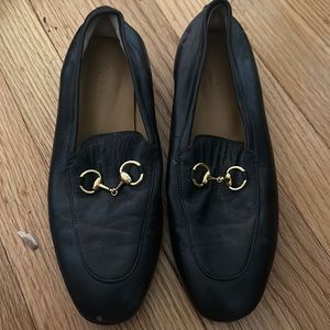 ThRIFTED IN DALLAS- black Gucci mules